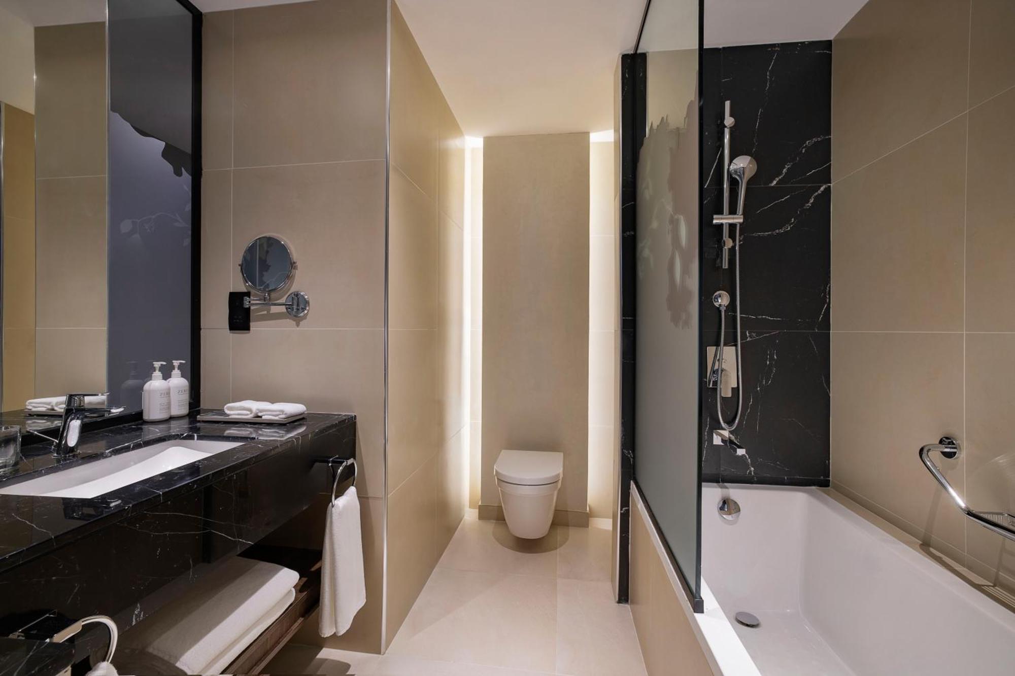 Hotel Local Dubai At Jumeirah Village Triangle Eksteriør bilde